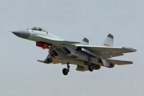 kaiyun中国官方网站-掘金翻盘湖人，抢七大战中约基奇篮下统治全场，掘金中锋约基奇厉害吗