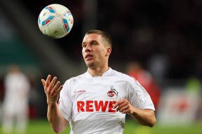 开云网站-足球人才分布呈现地域极端差异，足球人员分布