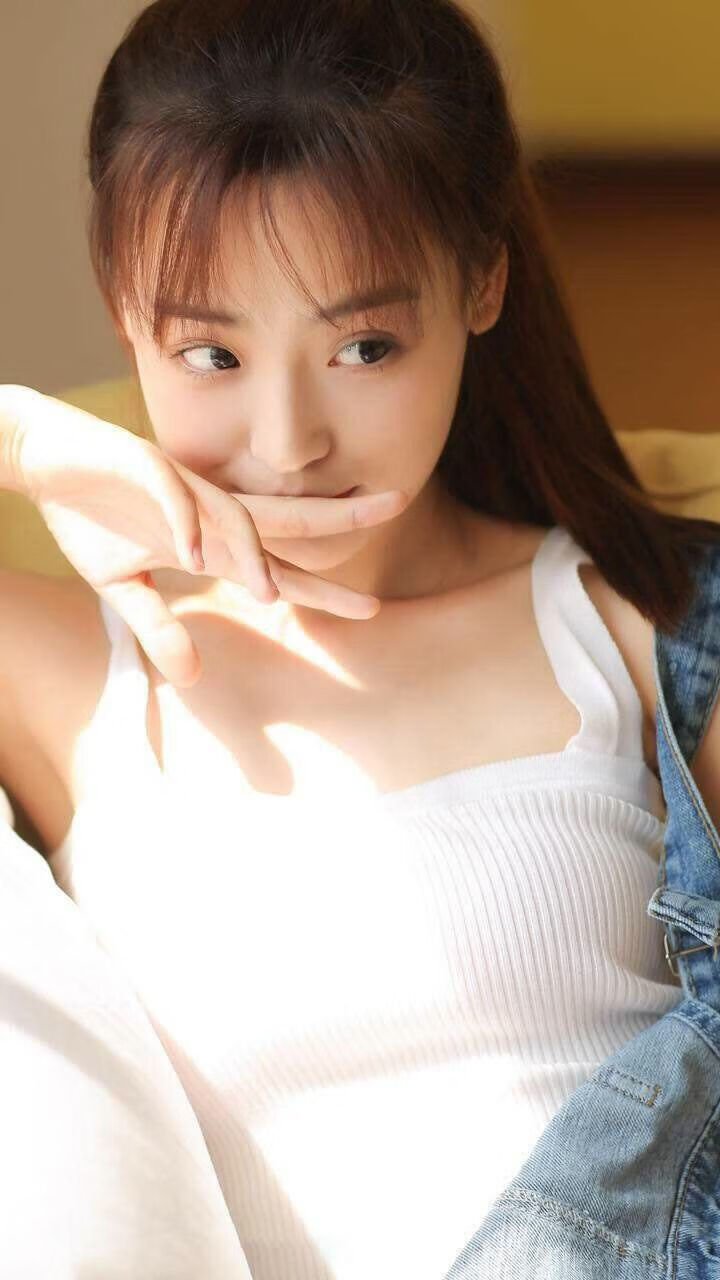 开云kaiyun-线上线下电竞活动联动，丰富玩家参与形式，线上电竞平台合法吗  第1张