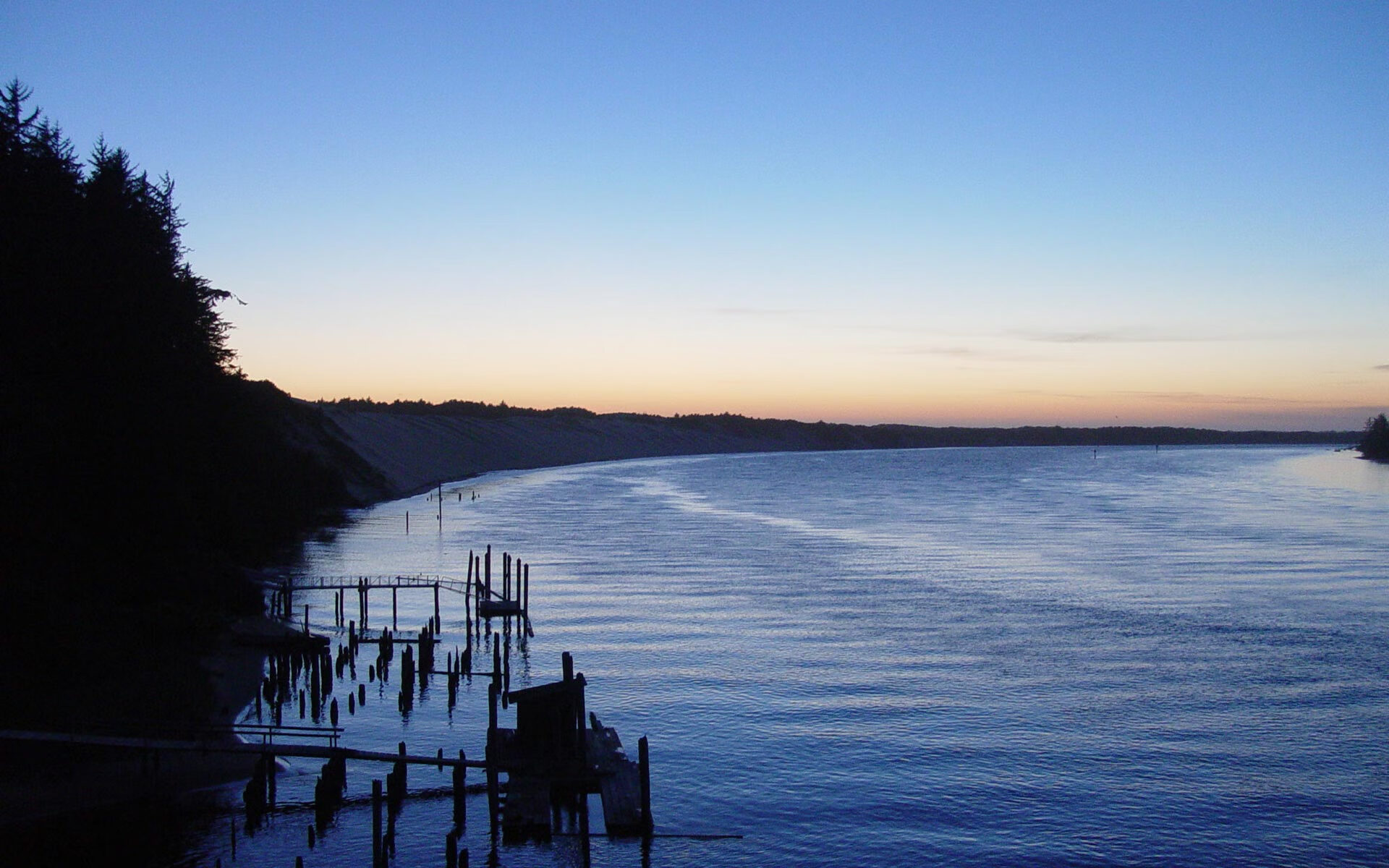 开云体育APP下载-篮球教练员领导力与团队管理研究，篮球教练的素养  第2张