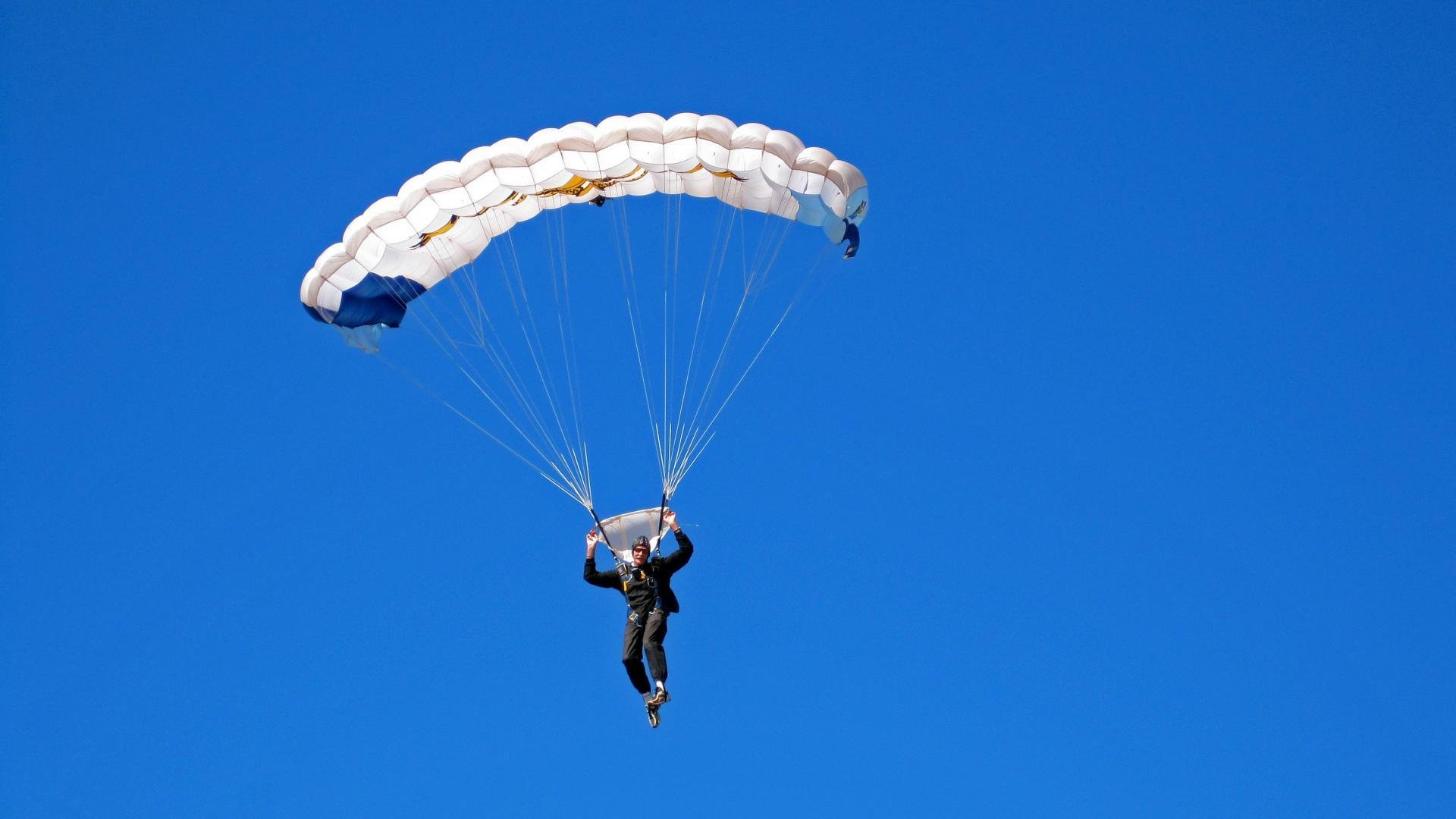 开云网站-电竞赛事直播观看人数破纪录，行业迎来爆发期，电竞赛事看点